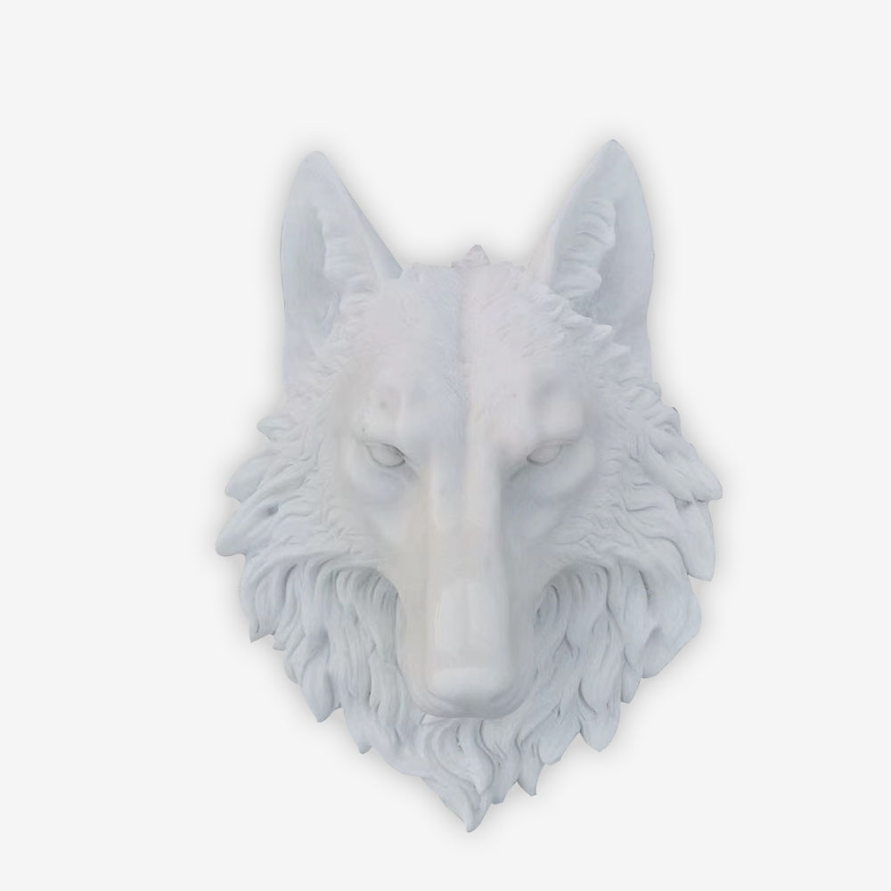 wolf statue